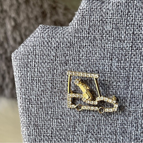 Vintage | Golf Cart with Clear Rhinestones Small Gold Tone Brooch Pin - Picture 13 of 14